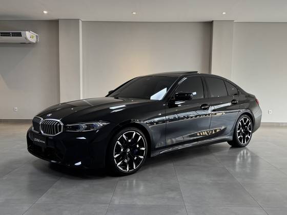 BMW 320i 2.0 16V TURBO FLEX M SPORT AUTOMÁTICO BMW 320i 2.0 16V TURBO FLEX M SPORT AUTOMÁTICO
